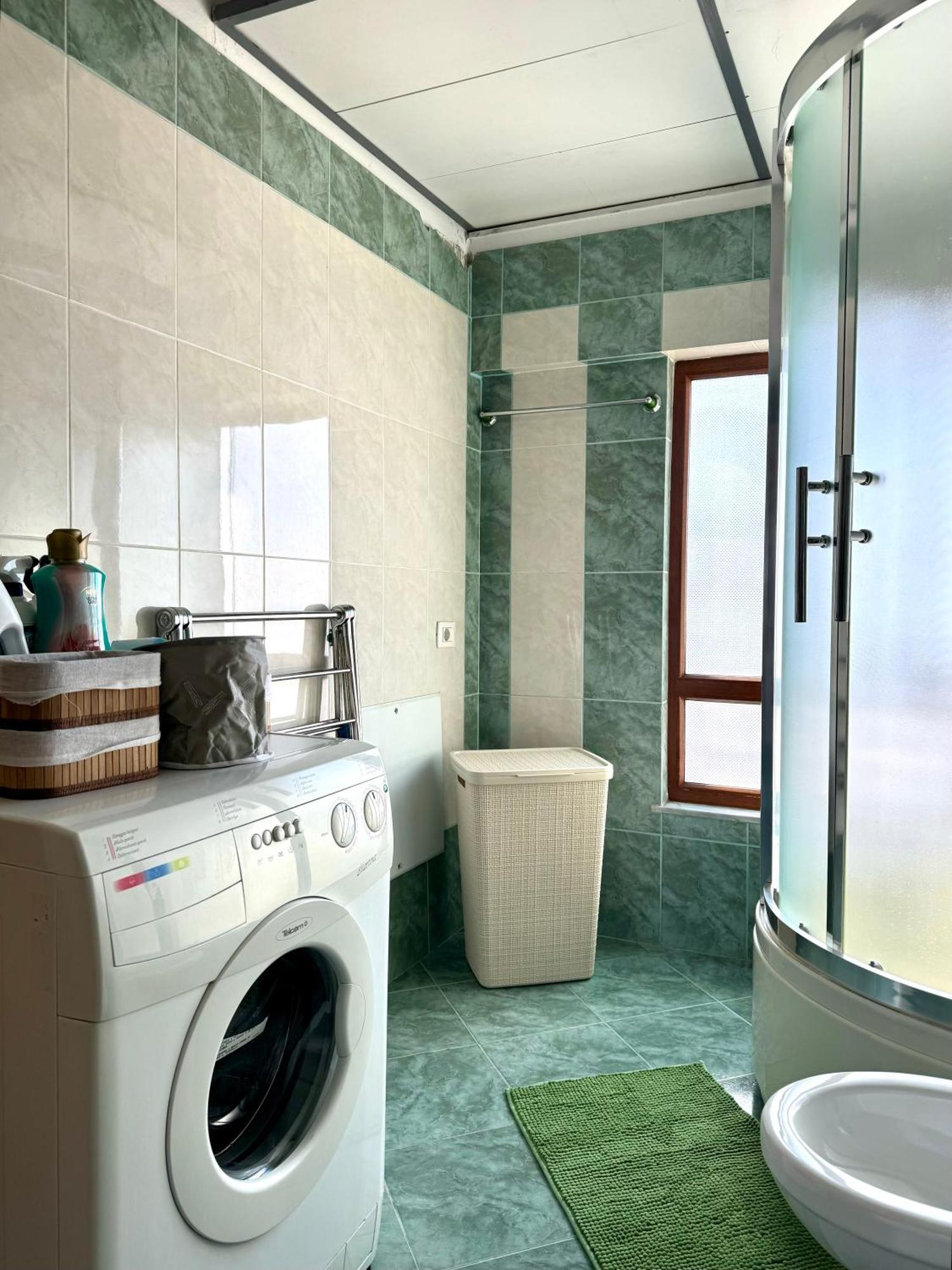 Skyview Oasis Premium Apartment Tiranë Eksteriør bilde